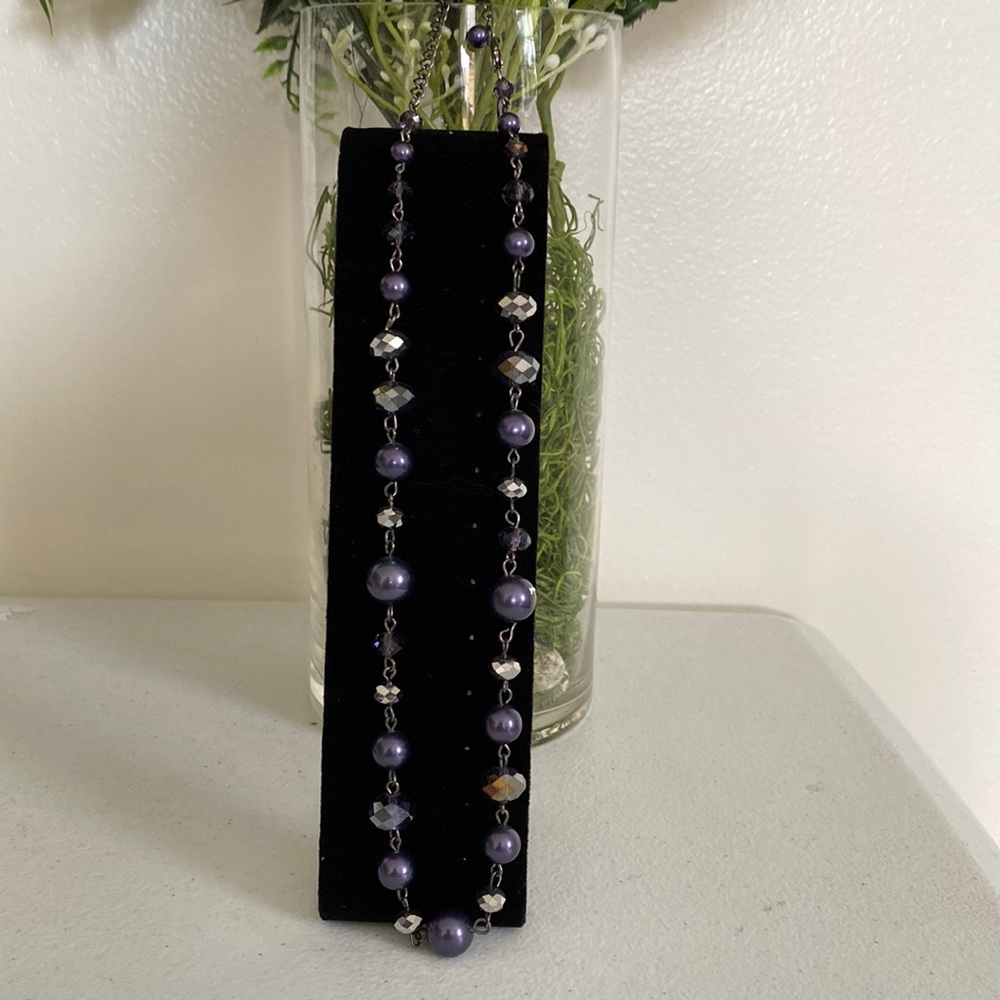 M&S Glass Necklace